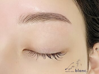 リブラン 代々木(Lys blanc.)の写真/《代々木駅5分》アイブロウデザイン眉毛×まつげパーマで理想の目元を実現★メーテル/アンドヘルシーもOK