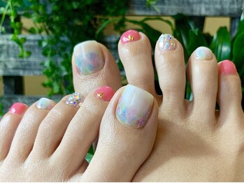 サロンドフォーエイチ(salon de 4H)/インクを使ったニュアンスフット