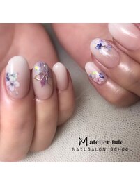 フラワーネイル