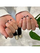 ル ミルト(Lu Mirto)/フレンチネイル／黒フレンチ