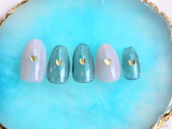 ネイルサロン フローリア(nail salon Florir)/ハートホログラムネイル