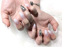 ネイルサロン グレイス(Grace)/【スカルプ】白グラデ―ション