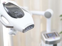 照射パワー2倍☆効果抜群の最新のホワイトニング照射機導入！