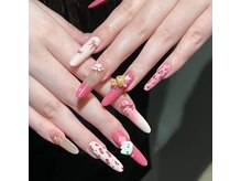 ビジューネイル(bijou nail)の雰囲気（事前受付制３Dパーツ・手描きアート作成◎詳細はインスタへ）