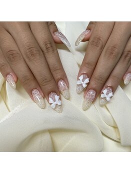 ビビ(VIVI)の写真/八代市でネイル！お子様同伴OKの空間で、シンプルなワンカラーやマグネットを楽しみましょう♪