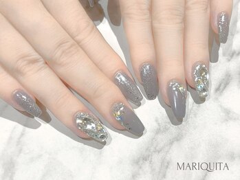 ネイルサロン マリキータ(MARIQUITA)の写真/【持込OK◎オーダーネイル90分/8200～】季節感と華やかさ、ご希望に寄り添う提案力で大人の魅力を指先に