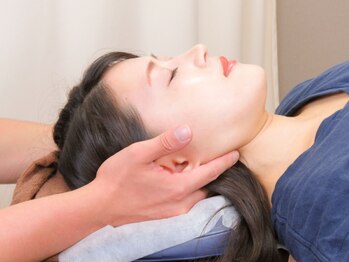 イーピーアザブ(EP AZABU)の写真/身体の不調、もう我慢しない！その場しのぎではなく、徹底施術で体の歪みを改善◎スッキリ軽やかな毎日を！