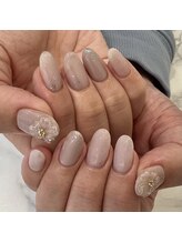 グリーディ(greedy)/ぷっくりフラワーネイル