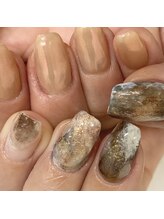 ラテネイル(Latte nail)/asymmetry nuance