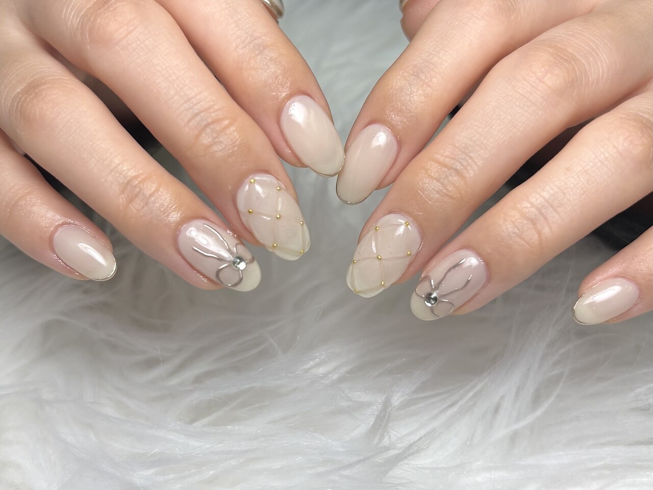 2025年秋トレンド】ホワイト ワンカラーのネイルデザイン集