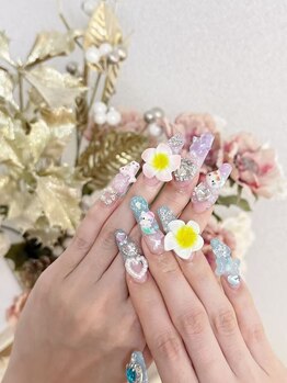 グロー ネイル(Glow Nail)/