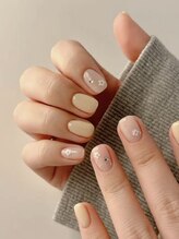 Shiori Nailsalon　持ち込み・長さだしサロン/オフィスネイルワンカラー