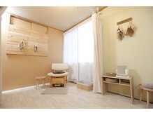 サロン ミー(Salon Me.)の雰囲気（心も身体もほっと一息。落ち着いた空間で、自分を労わる時間を。）