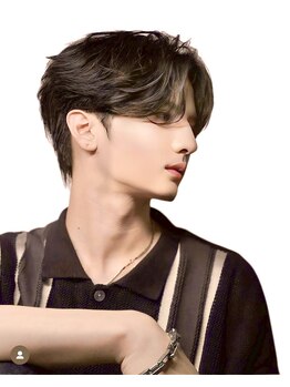 ルイ 梅田店(Louis)の写真/《梅田駅５分◆男磨きサロン》眉毛ワックス脱毛/HBL/フェイシャルで爽やかな第一印象に！お仕事帰りにも◎