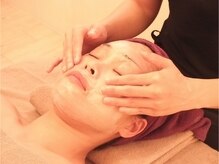 エイジングケアフェイシャル(フェイシャル)