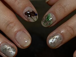 【mifumi】手描きネイル