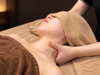 サラス(Solace)の写真/12種類のアロマをご用意！気分に合わせて香りを楽しみ、心安らぐ癒やしの時間をどうぞ♪