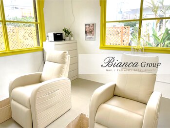 ビアンカ 沖縄港川店(Bianca)/外国人住宅を改装した可愛いお店