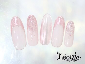 レオニー(Leonie)/ミラーフレンチデザイン