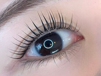 モナ(mona)の写真/《まつげ＋眉毛のセットメニューも人気♪》お忙しい方におすすめ☆同日に施術できるので美容DAY時短にも◎