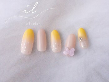 イル 神戸店/グラデーション×ホログラム