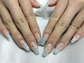 ケーエヌ(KN)/グラデーション