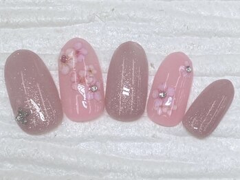 ハニービービー(Honey Bee Bee)/桜ネイル