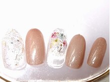 ヨガ アンド リラクゼーション からだの恵み 安城サロン/季節のネイル/フィルイン無料