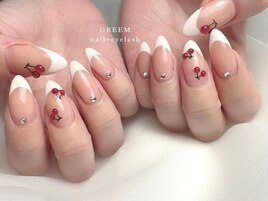 ホワイトフレンチ×さくらんぼ