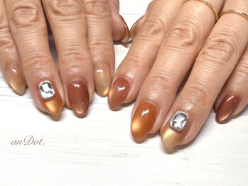 ビジューネイル