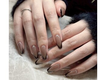 パーミル アイ アンド ネイル クマモト(permille ‰ eye&nail Kumamoto)/Vフレンチネイル