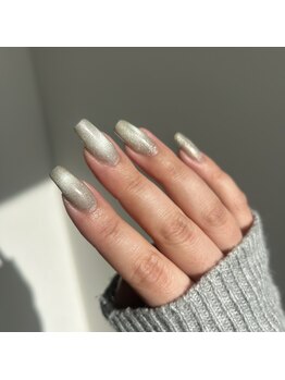 ムーイ 外苑前(mooi.)/magnet × greige