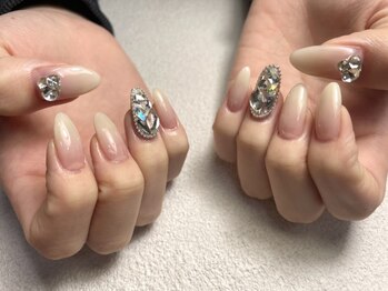 リルンネイル(liln nail)の写真/駅から徒歩5分以内☆新店舗!!ゆったりと自分好みのデザイン要望が可能♪ベテランスタッフによる丁寧な施術!