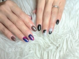 派手色アシメアートネイル