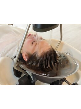 ヘッドスパで癒されたい