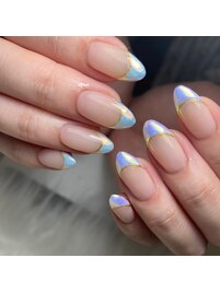 オーロラフレンチネイル