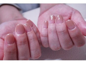 プチリリィ(Petit Lily)/地爪ぽっく見せるジェルネイル