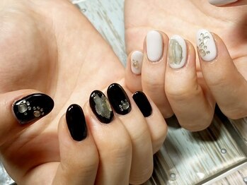 スーン(S∞N)/肉球かわいいネイル