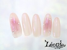 レオニー(Leonie)/オーロラチークネイル