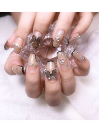 蝶々ネイル