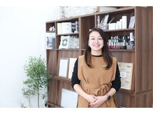 エマ(EMA)/オーナーネイリスト　瀬戸理絵