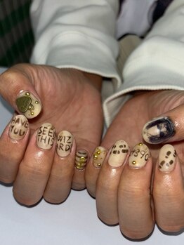 ウズ(UZU)/個性派ネイル