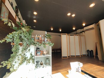 リラクゼーションスポットハンズ(Relaxation spot HanD's)/内装