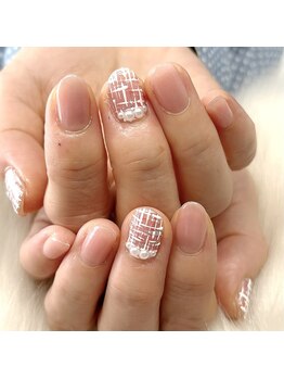 モモ(Momo)/ナチュラルツイードネイル