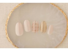 エムスラッシュ フィール 東戸塚店(M.SLASH)/ニュアンスチェックネイル