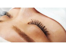 アイラッシュ アンド モア(eyelash & more)の雰囲気（エクステの種類豊富です♪セーブル毛・フラット・カラー65色有♪）