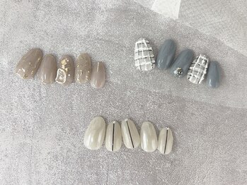 フェリス(Feliz)の写真/【西新宿五丁目】カラー取り揃え300色以上◎デザインサンプル多数！季節や好みに合わせてネイルチェンジ★