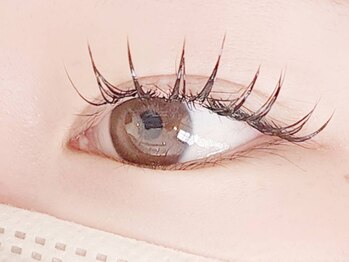 アンダンテ(Andante)の写真/LEDエクステ＋ラッシュリフトで全方位可愛いが叶う♪リクライニングチェアで隠れ家的雰囲気漂う大人サロン!