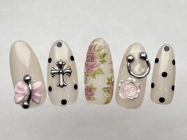 トレンドドットフラワー