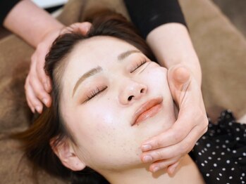 美容整体ウェリナ 中川八田院/5.【施術／お顔の矯正】